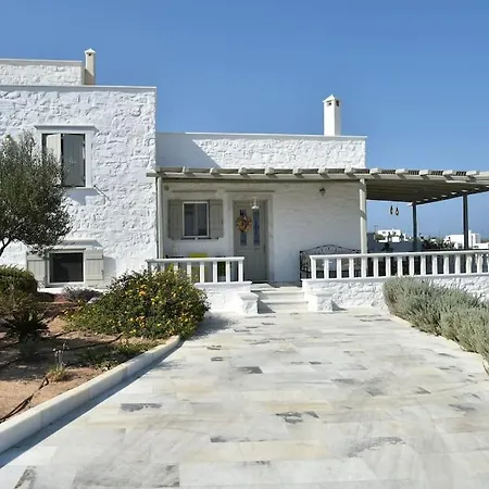 Nena Cycladic بيت للعطل سانتا ماريا